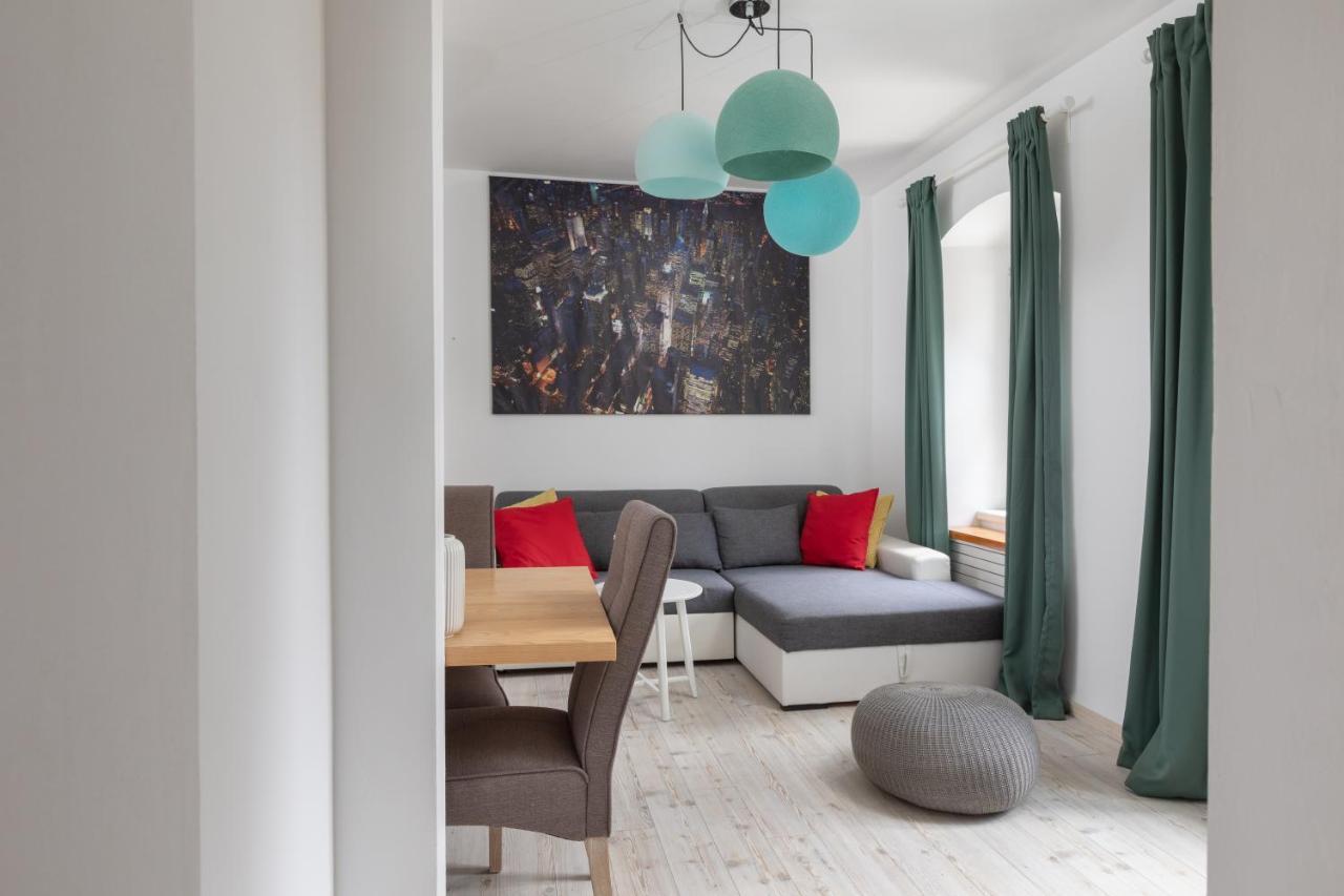 Apartment Coastal Villa Makarska Eksteriør billede