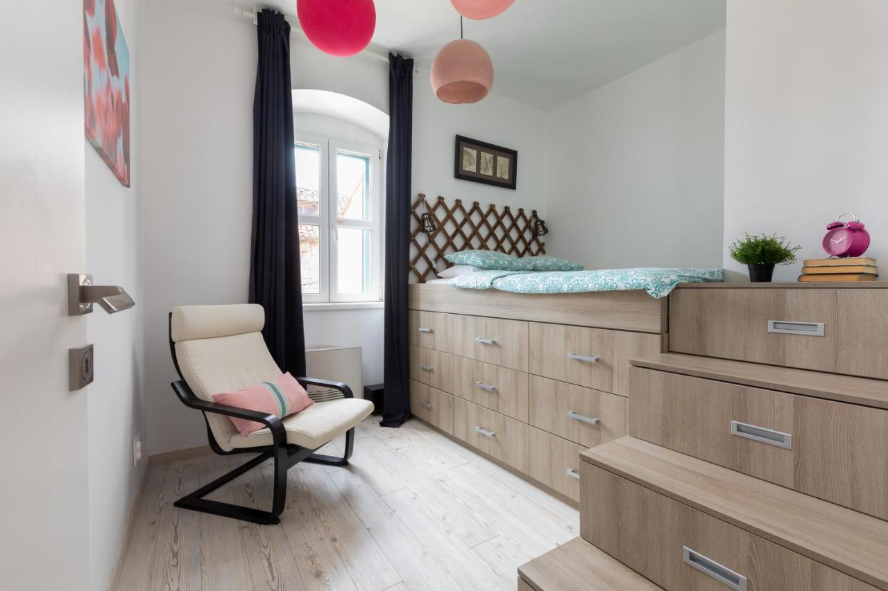 Apartment Coastal Villa Makarska Eksteriør billede
